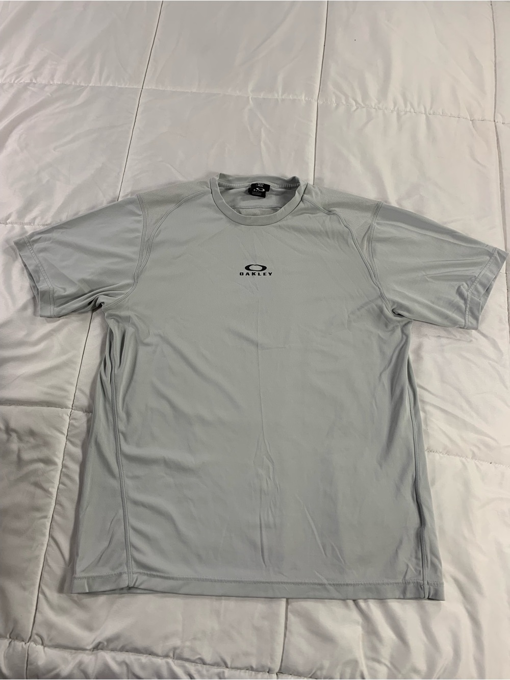 Pre loved OAKLEY shirt mens size XL